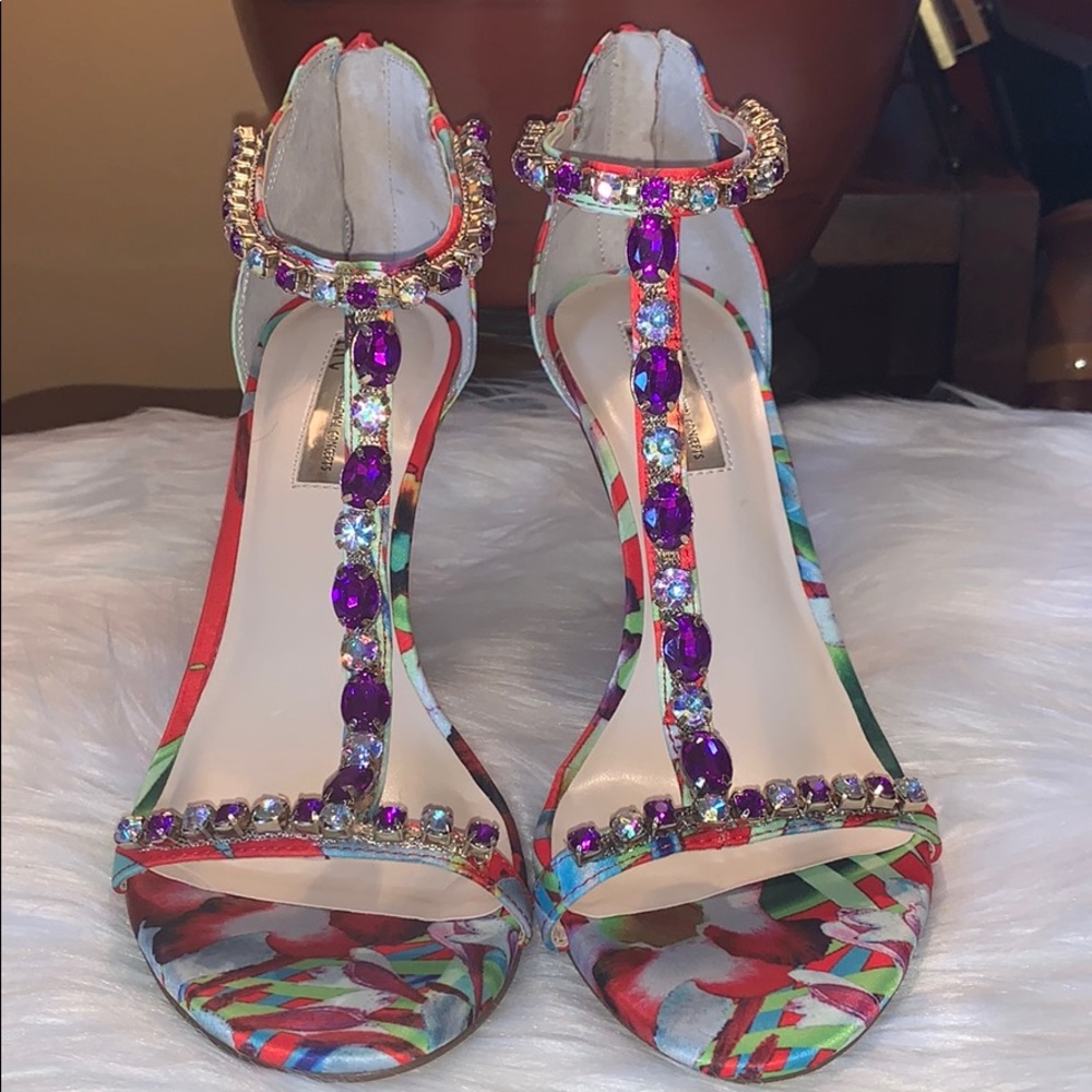 INC Jewel heel